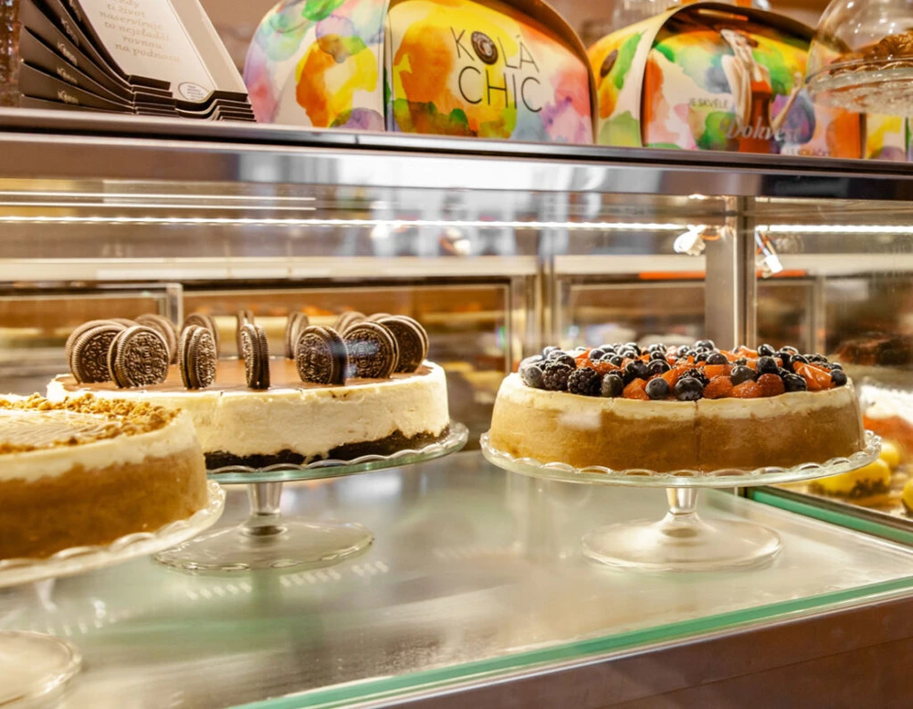 Fresh cakes in the display counter at Mondieu Nivy Mall